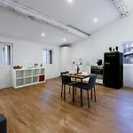 아파트 Triomphe 1-wifi-centreville-familiale- Prosconciergerie 몽펠리에