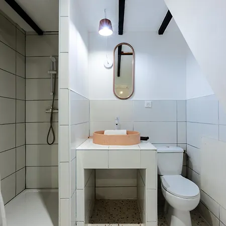 Triomphe 1-wifi-centreville-familiale- Prosconciergerie * Montpellier